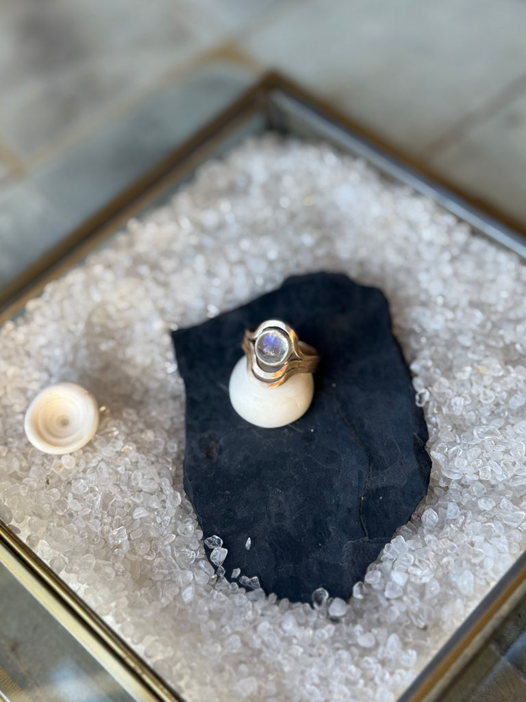 Oceanus Moonstone Ring-Ring-Betina Roza