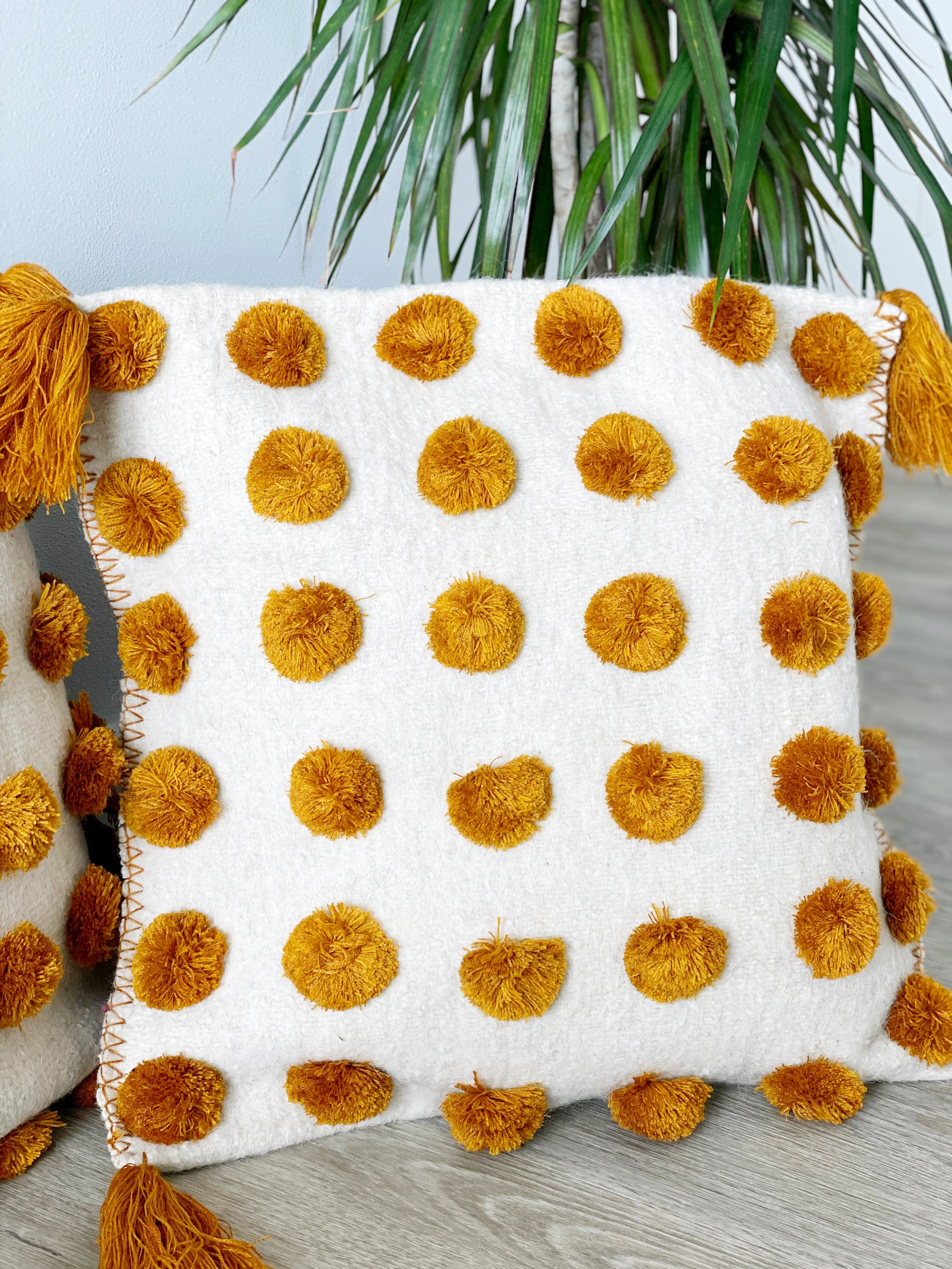 Pom pom pillow cover sale